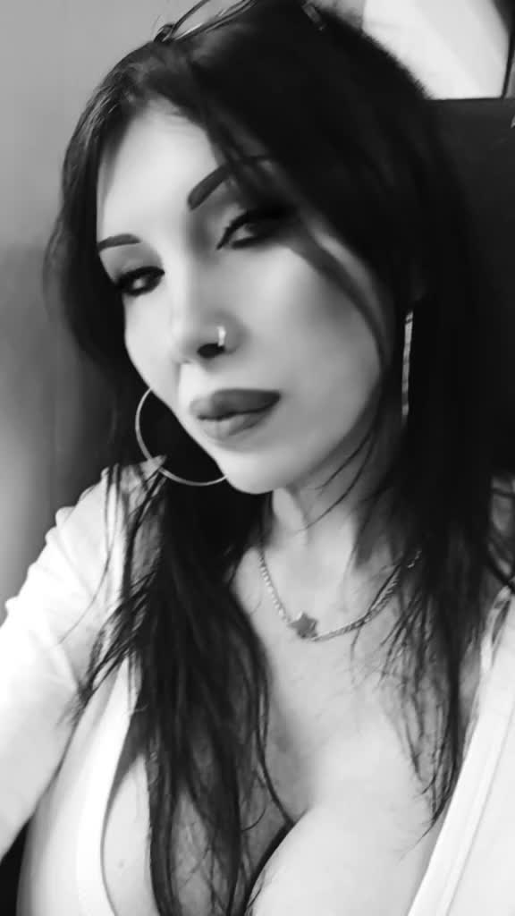 @Evacola74