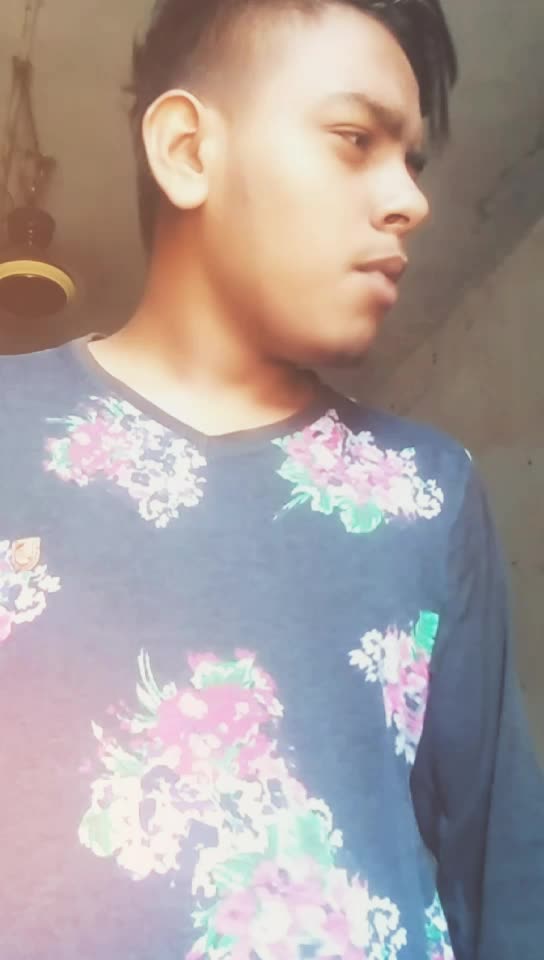 @AWM ▄︻̷̿┻̿═━一😍