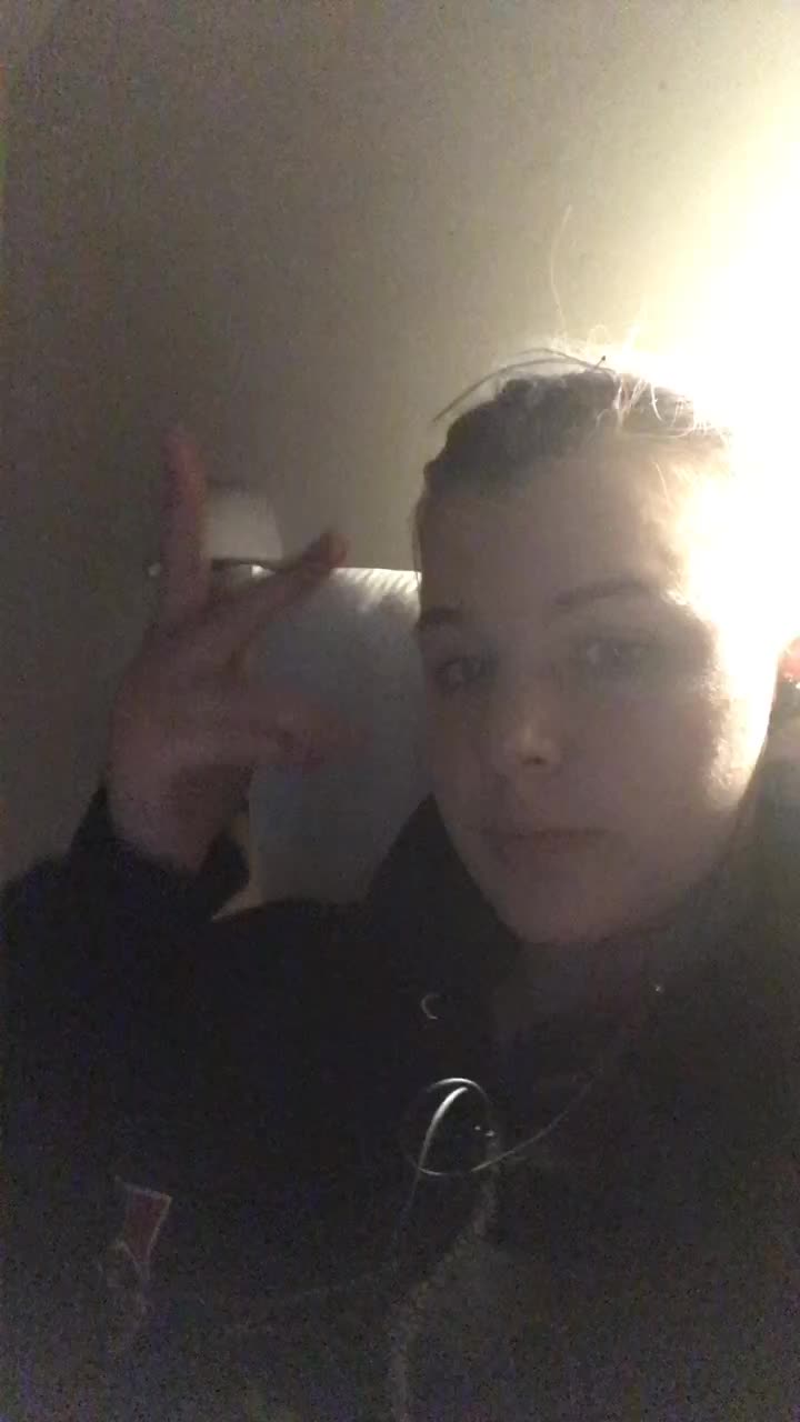 @Em 💕🎀💞