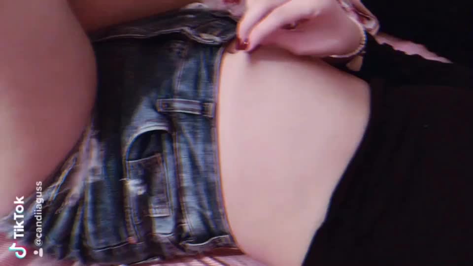 @candiiaguss