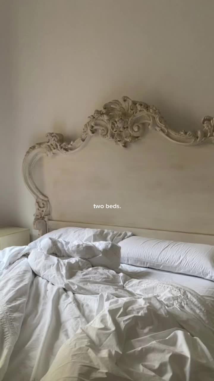 @em ★