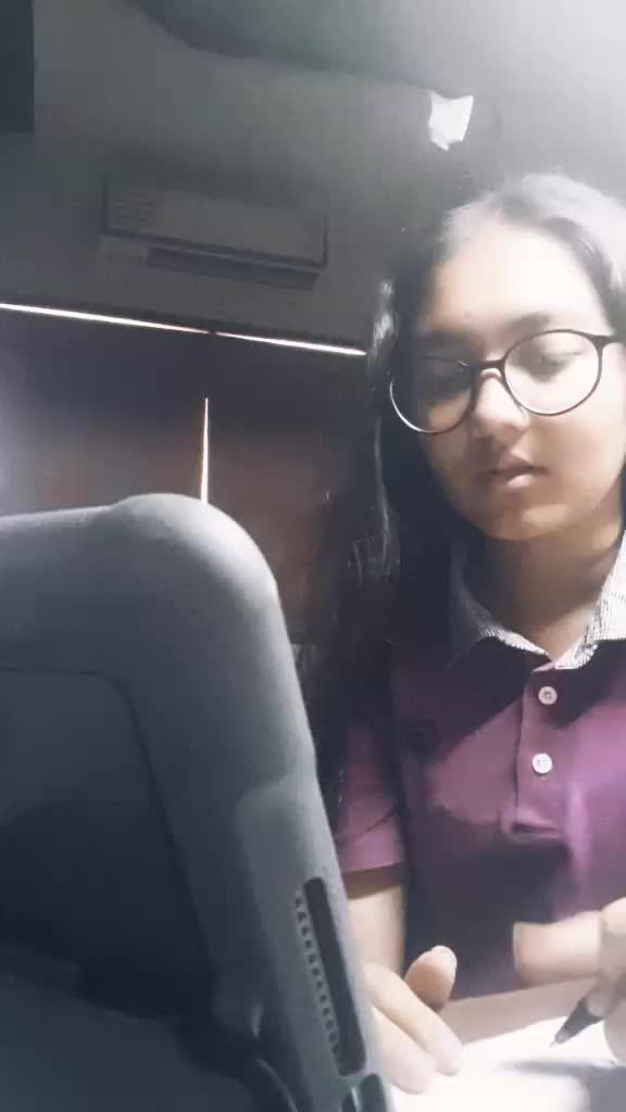 @priyanshi_kathiria