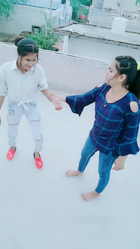 @#sisters#