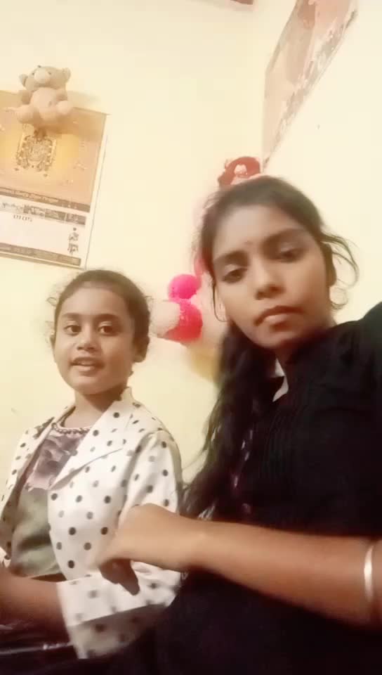 @sparkling_gal_valli
