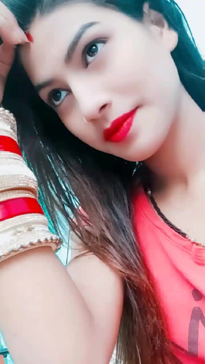 @jailovepriyanka
