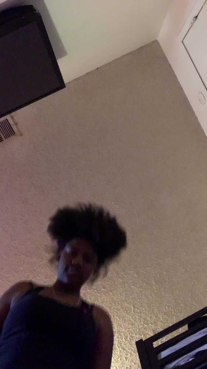 @naynay😘 .