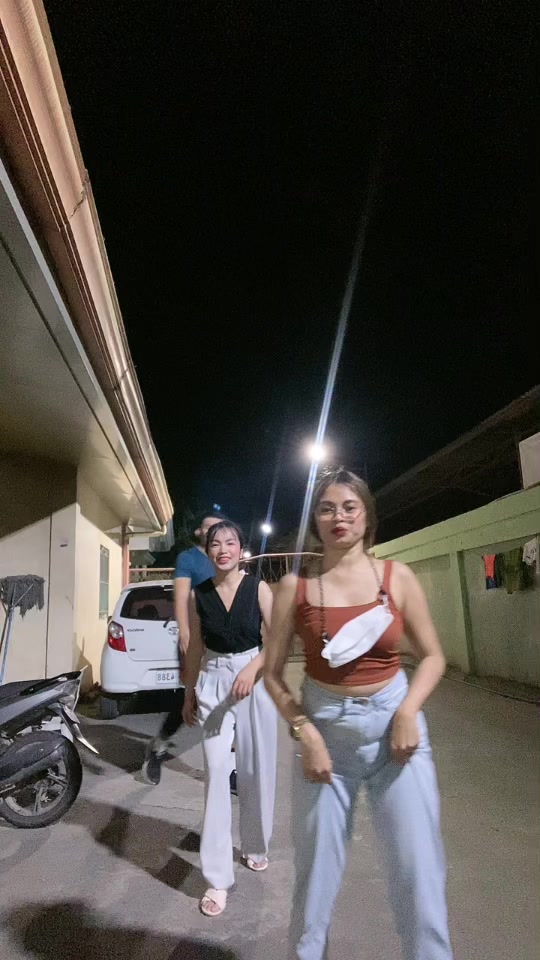 @Navallorraine