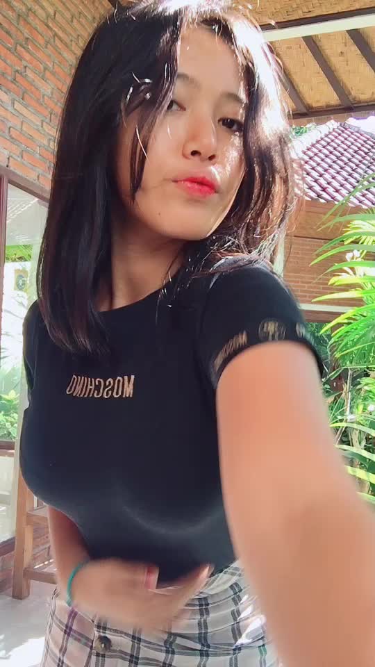 @Nikyjeje65