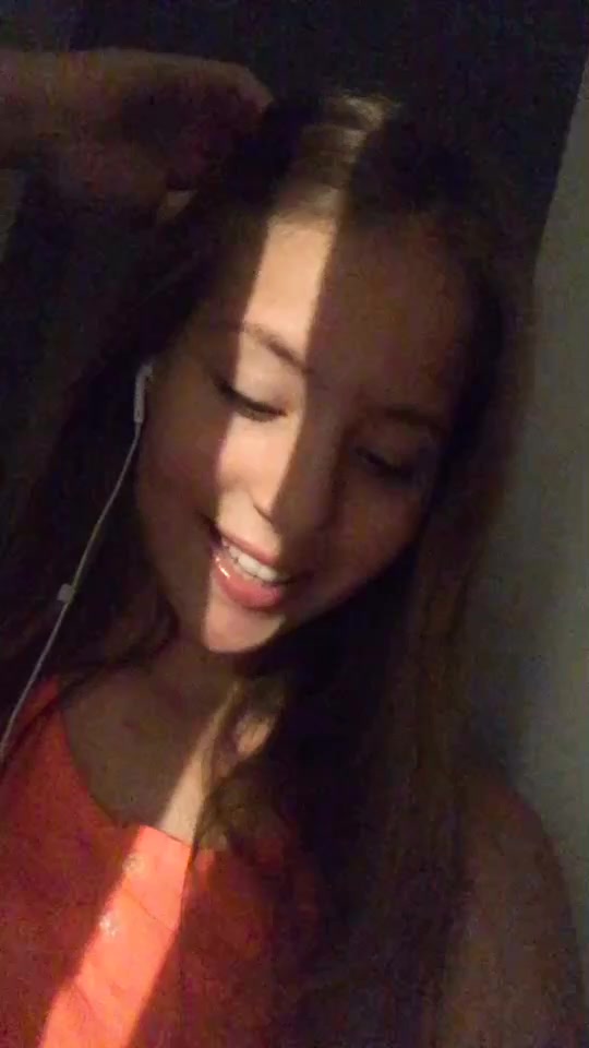 @Karina