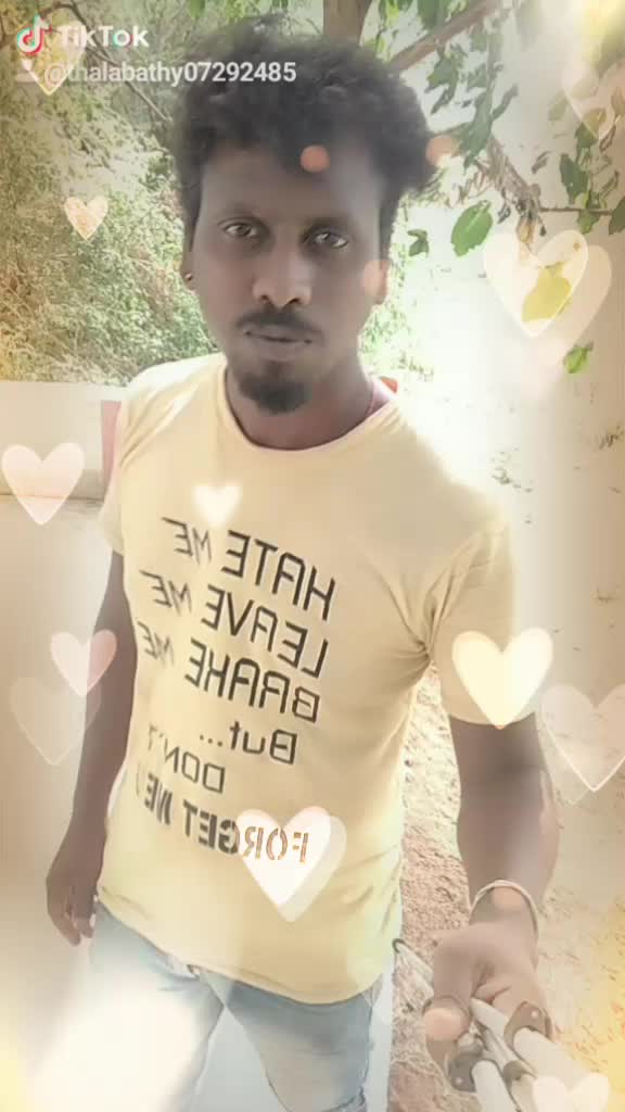 @பச்சை கிளி