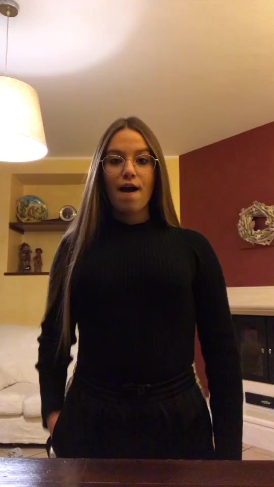 @lucyvitiello