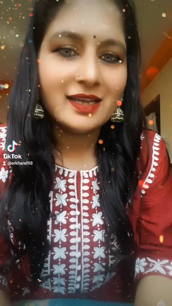 @kopila Siwakoti(Singer)