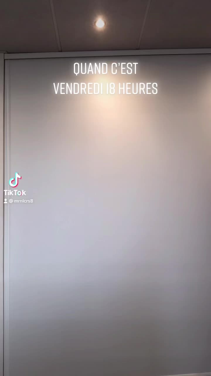 @mrnlcrs