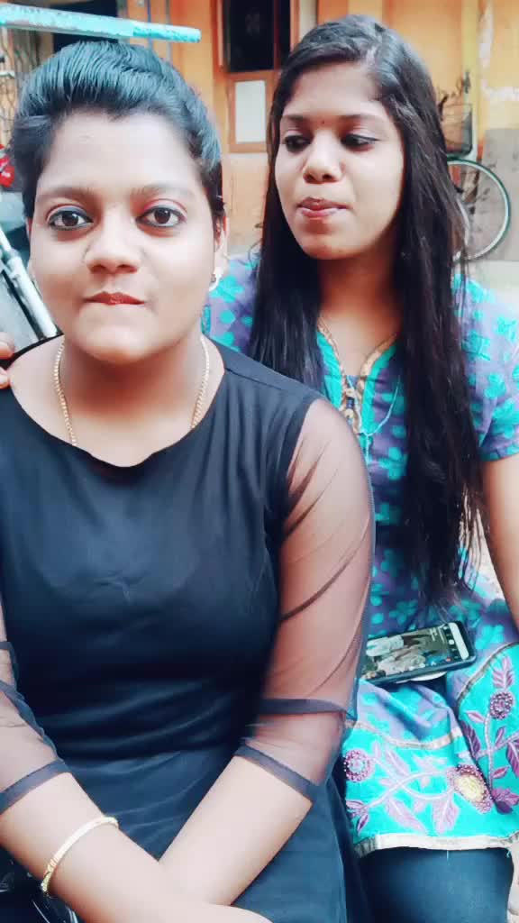 @thalapathy swetha 😘