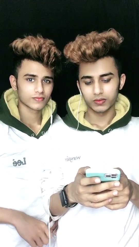 @twins brothers ✹