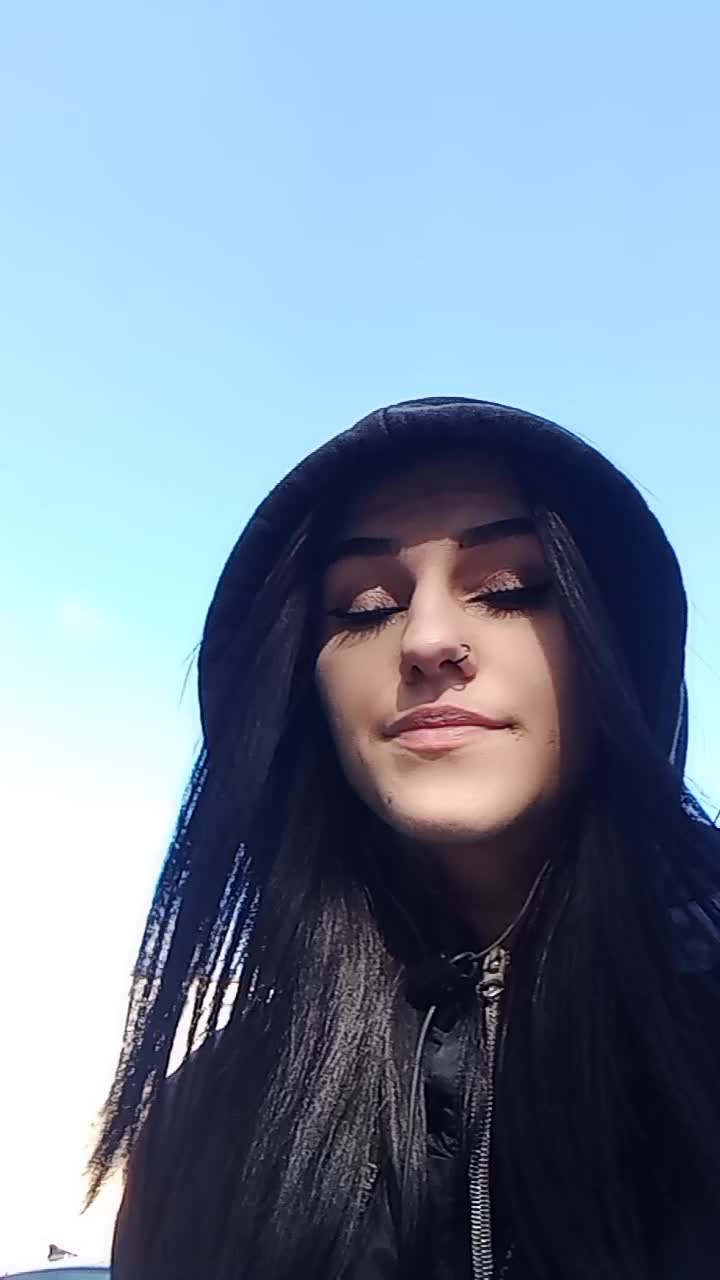 @Powęzkaa❤️