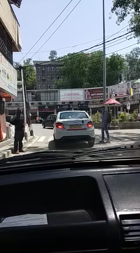 @ßharDwaj MukeSh🇨🇮?