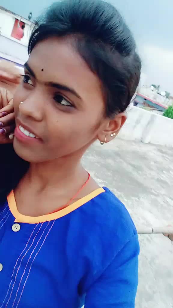 @MAHIiii