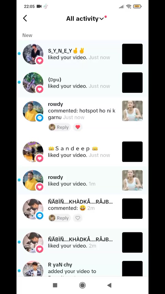 @san___ dhya_(🦋🖤)