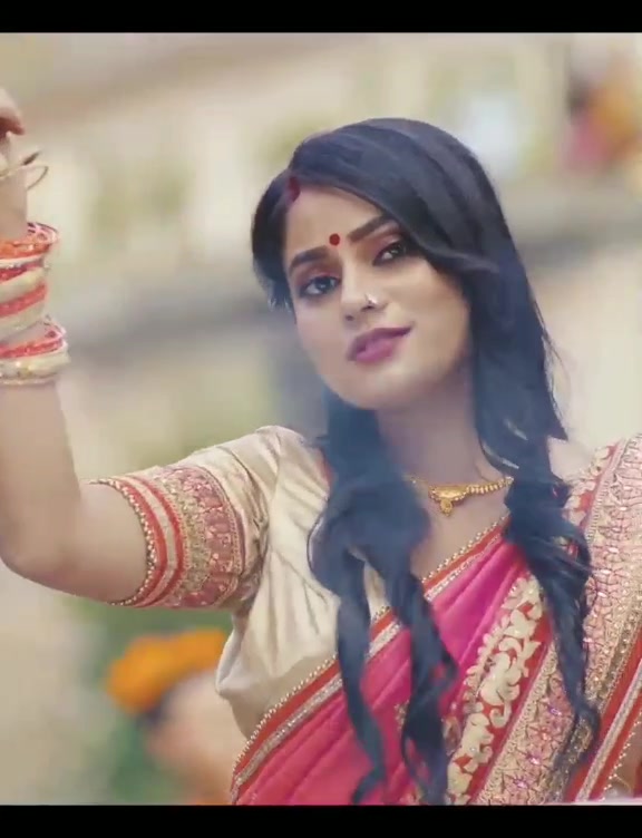 @Nisha Shahi B