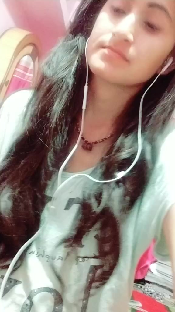 @Divya Thakur(DiVu)