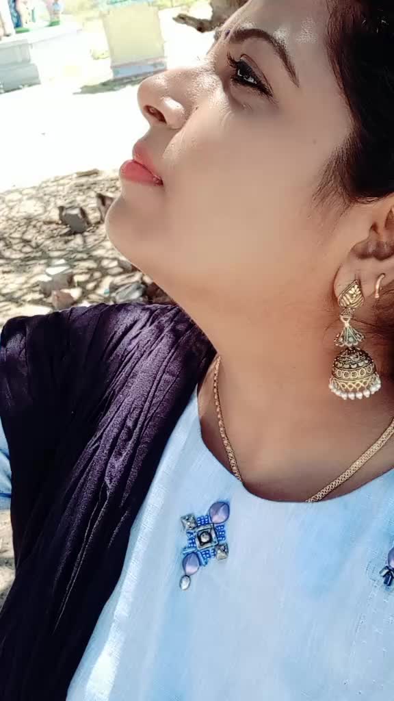 @Santhiyaa Ilangovan