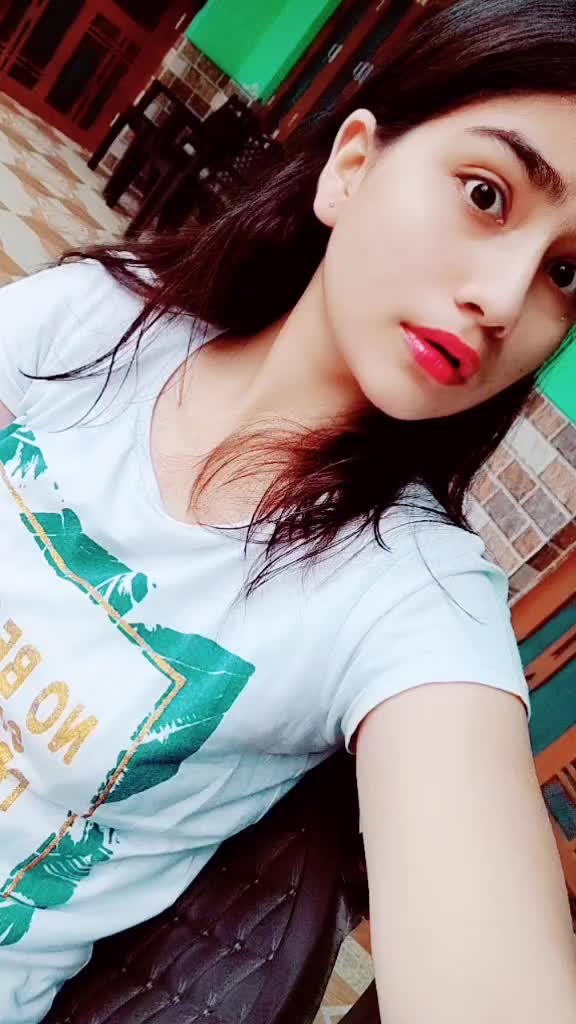 @sunidhi Chauhan