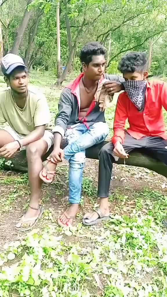 @😎KETTA PAIYA SIR😎