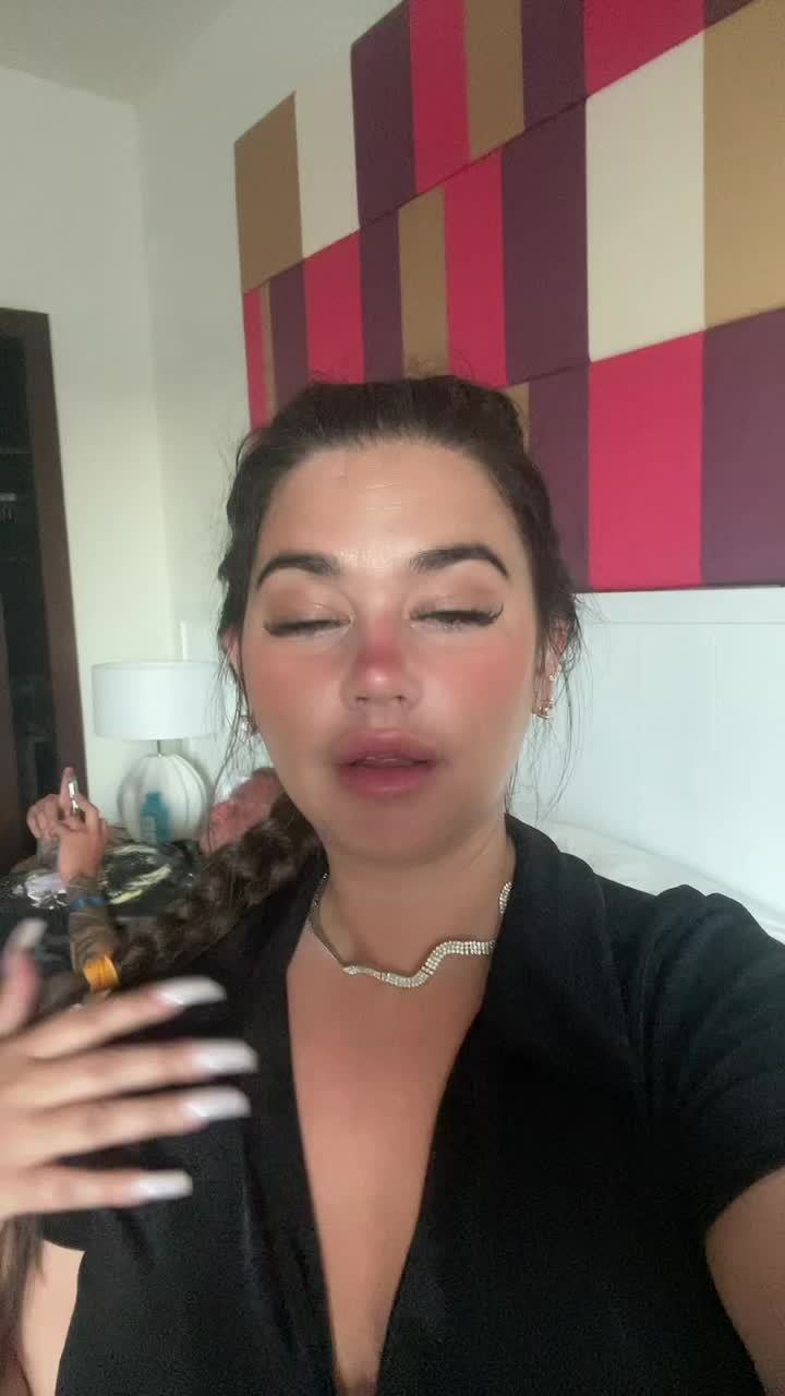 @luanapeach