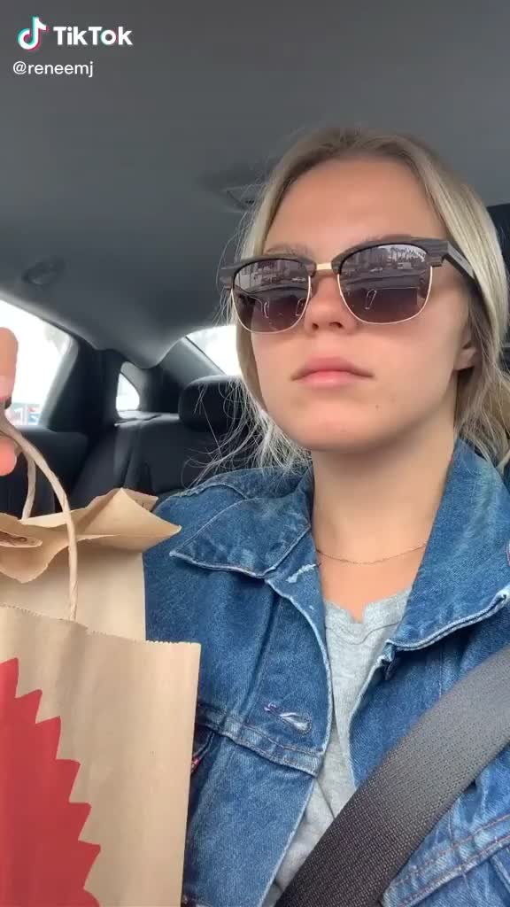 @Rene&eacute; Rapp Fan