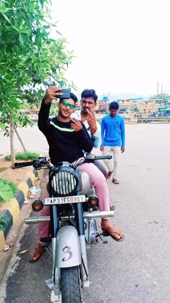 @karthikkk603