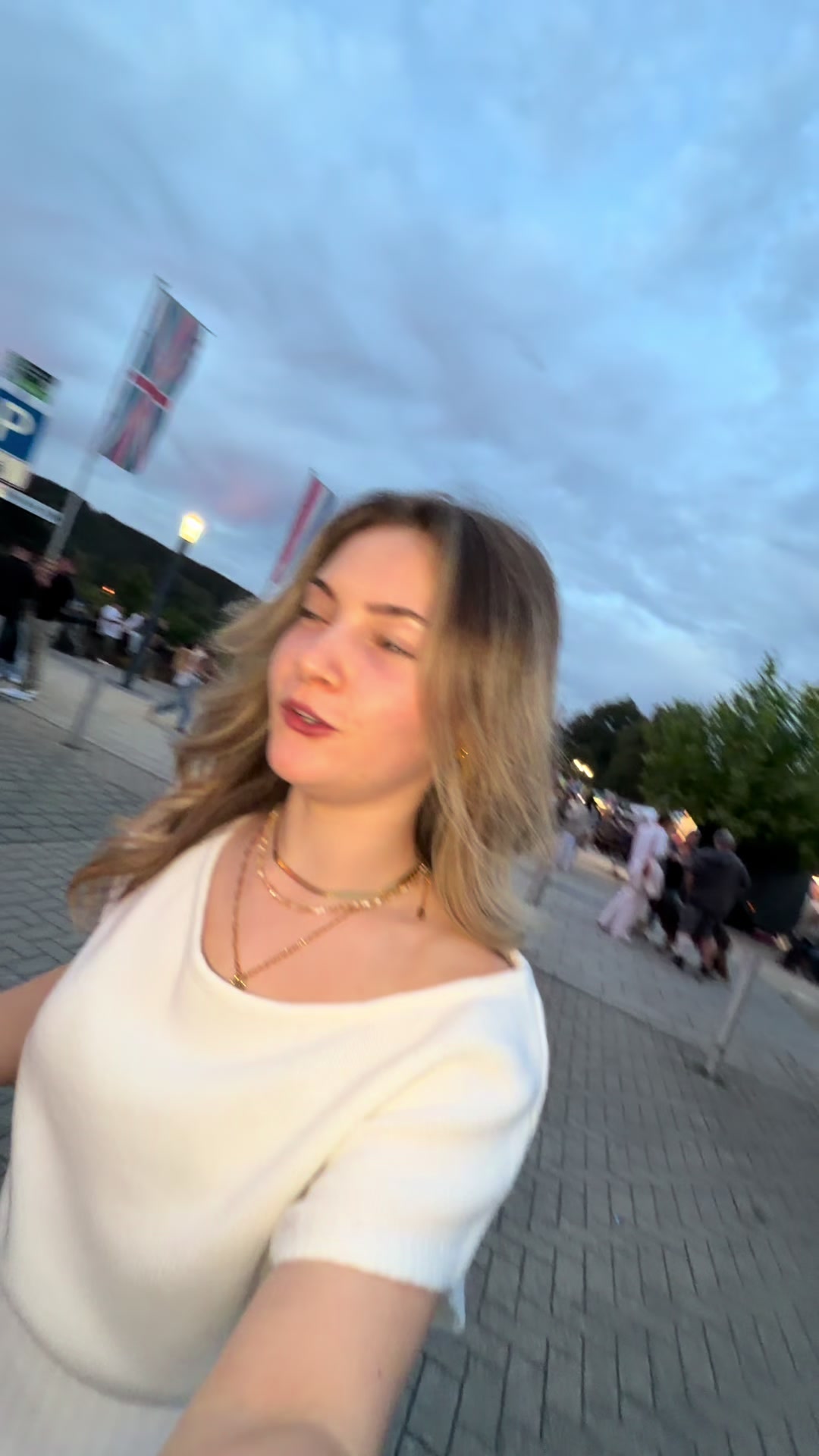 @vivienmrxn