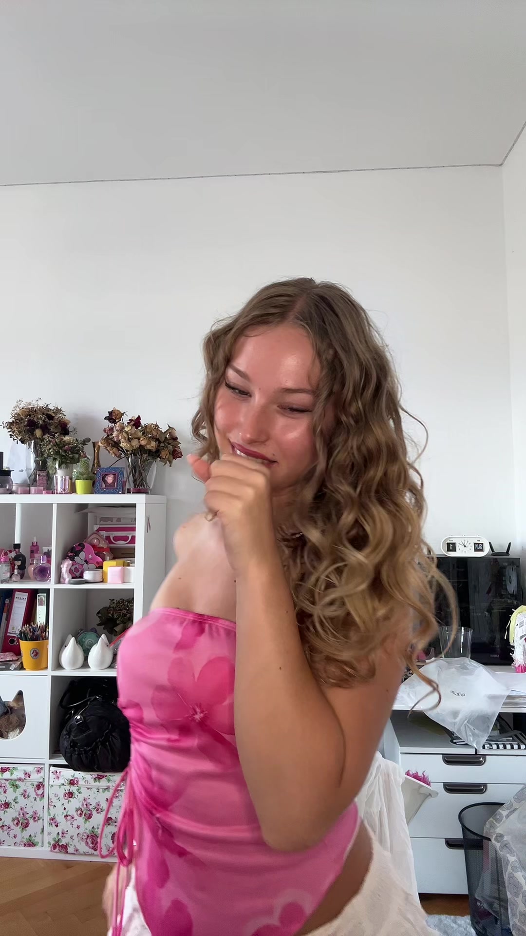 @Lily 🎀🪩