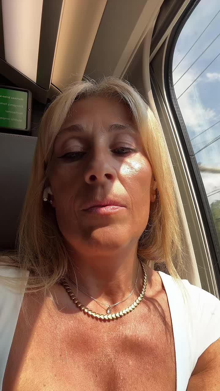 @Carole🦁♌️