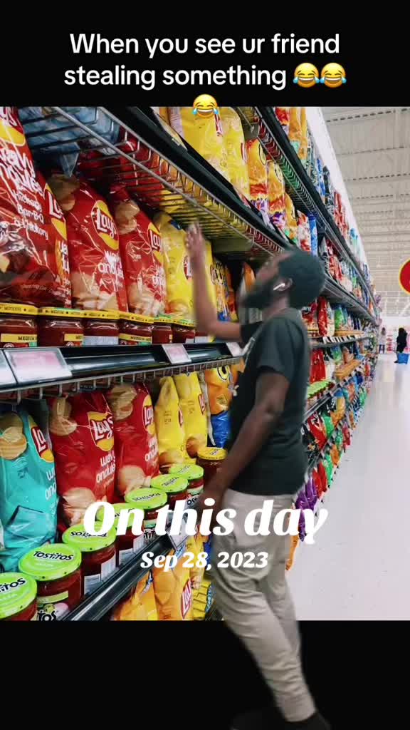 @Chrisleviyw