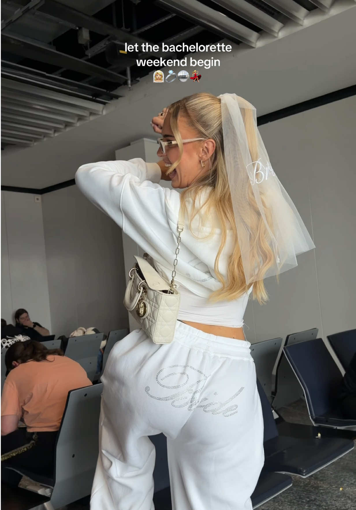 @liv.yah