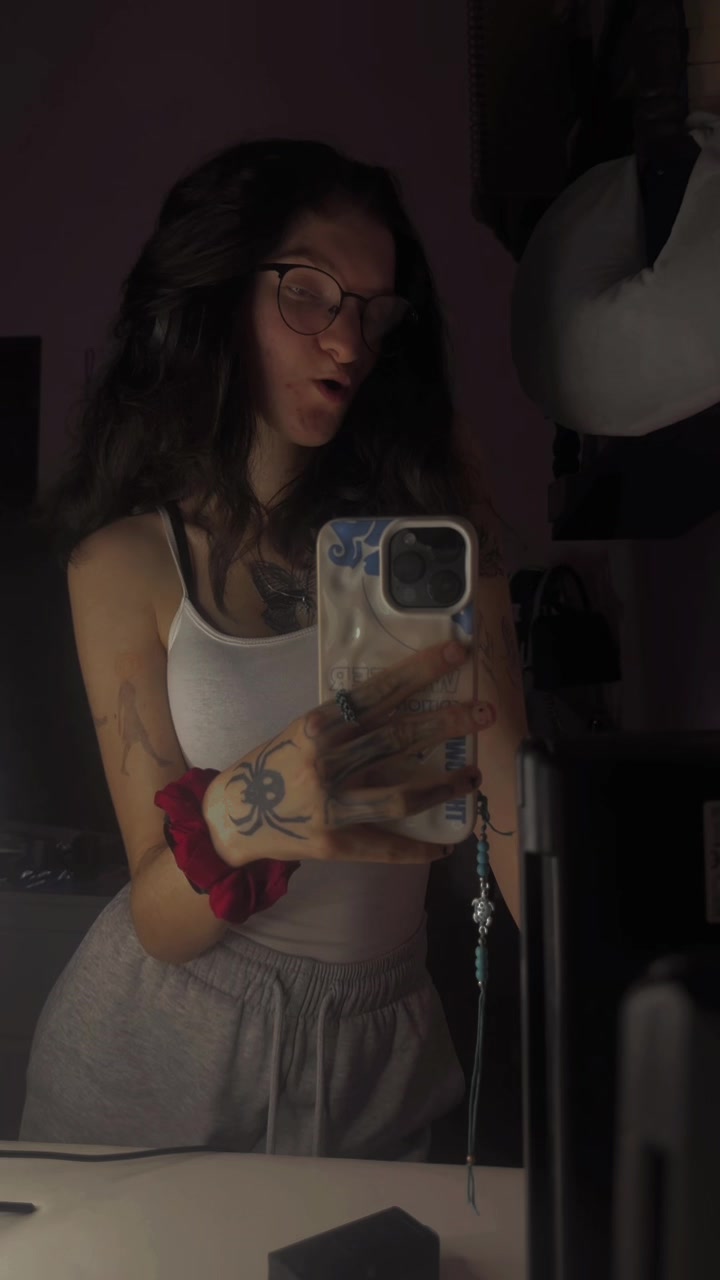 @ℒ𝑒𝓃𝒶