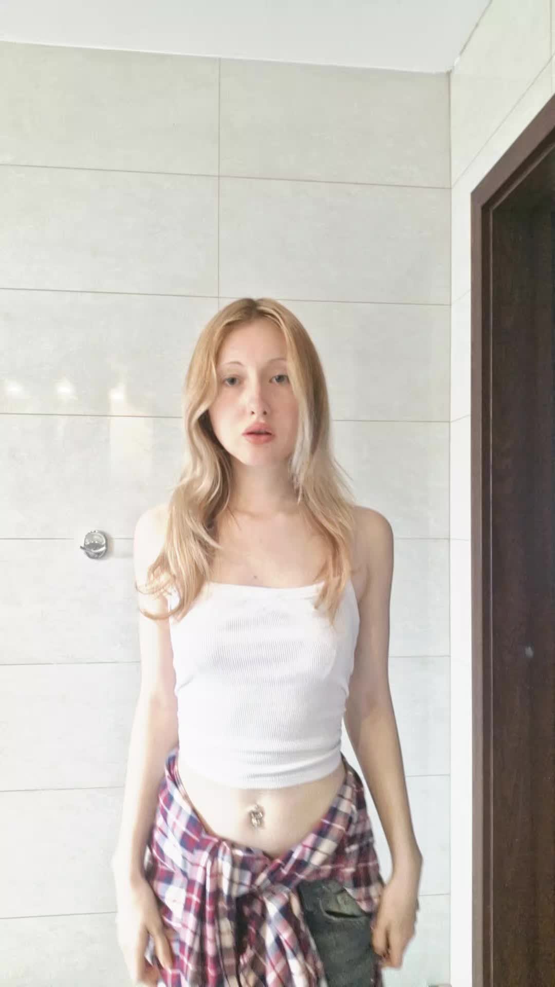 @amelianital