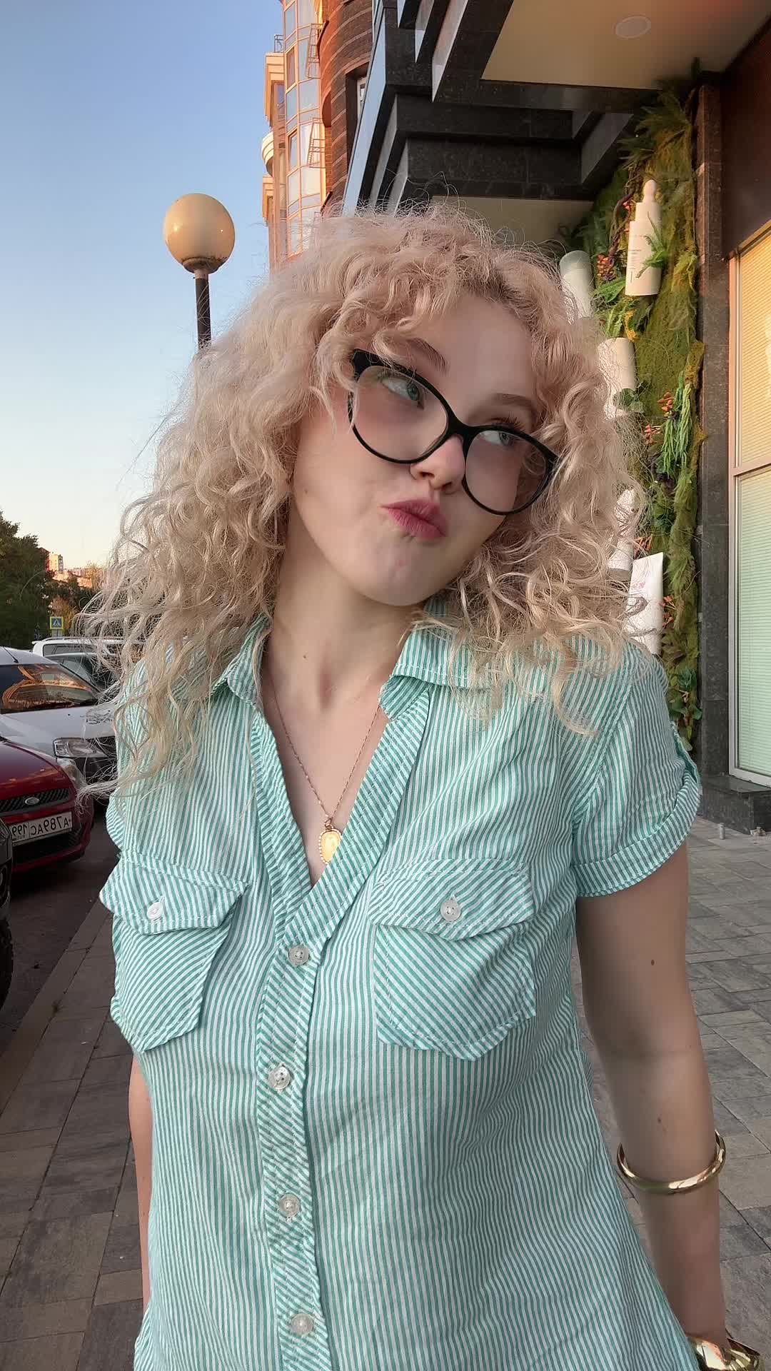 @рия вэсликс <33
