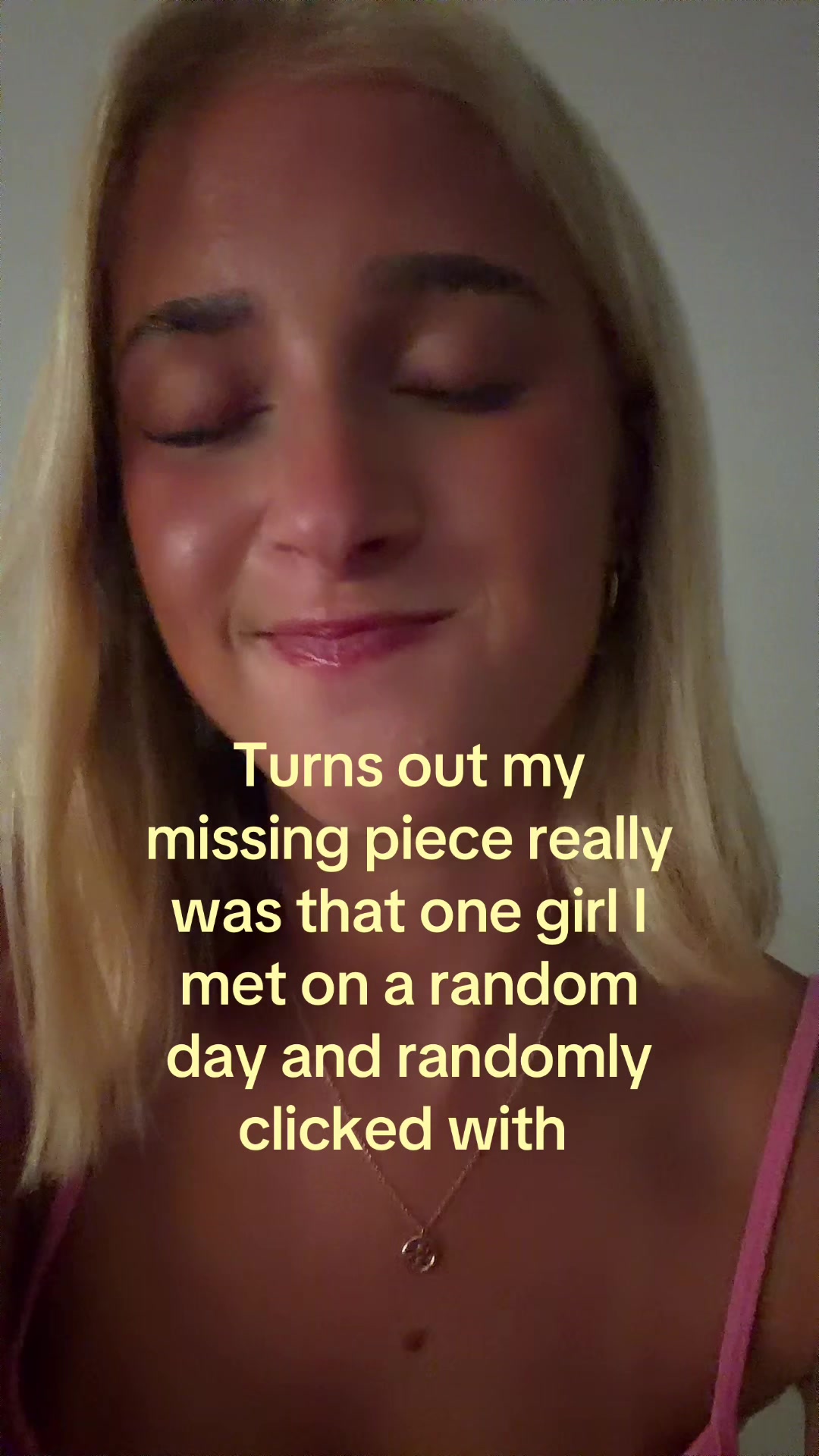 @theelliebarker