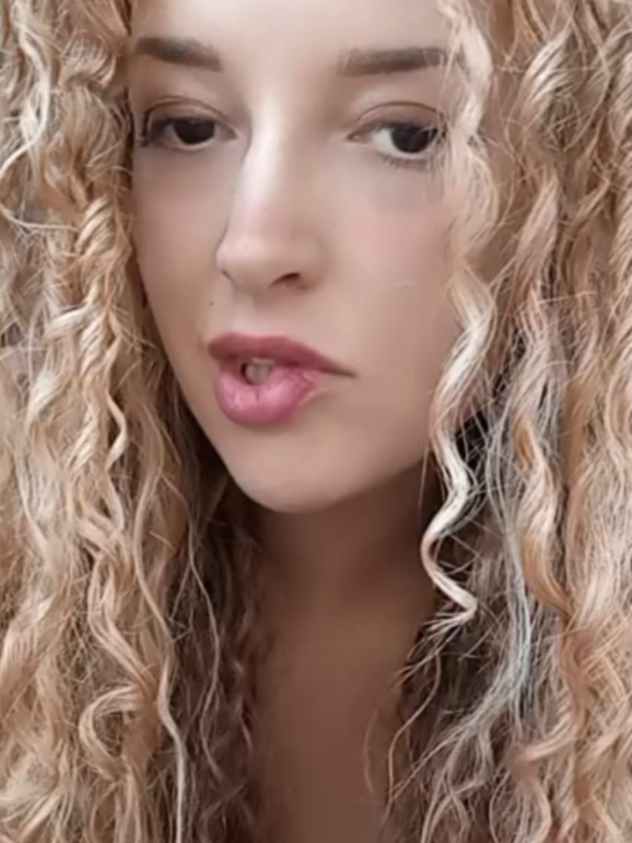 @Sofia__Lov___