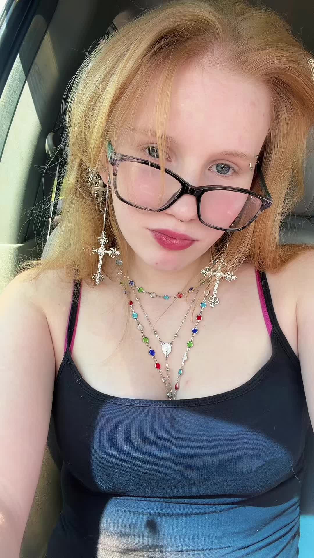 @Abby🦇