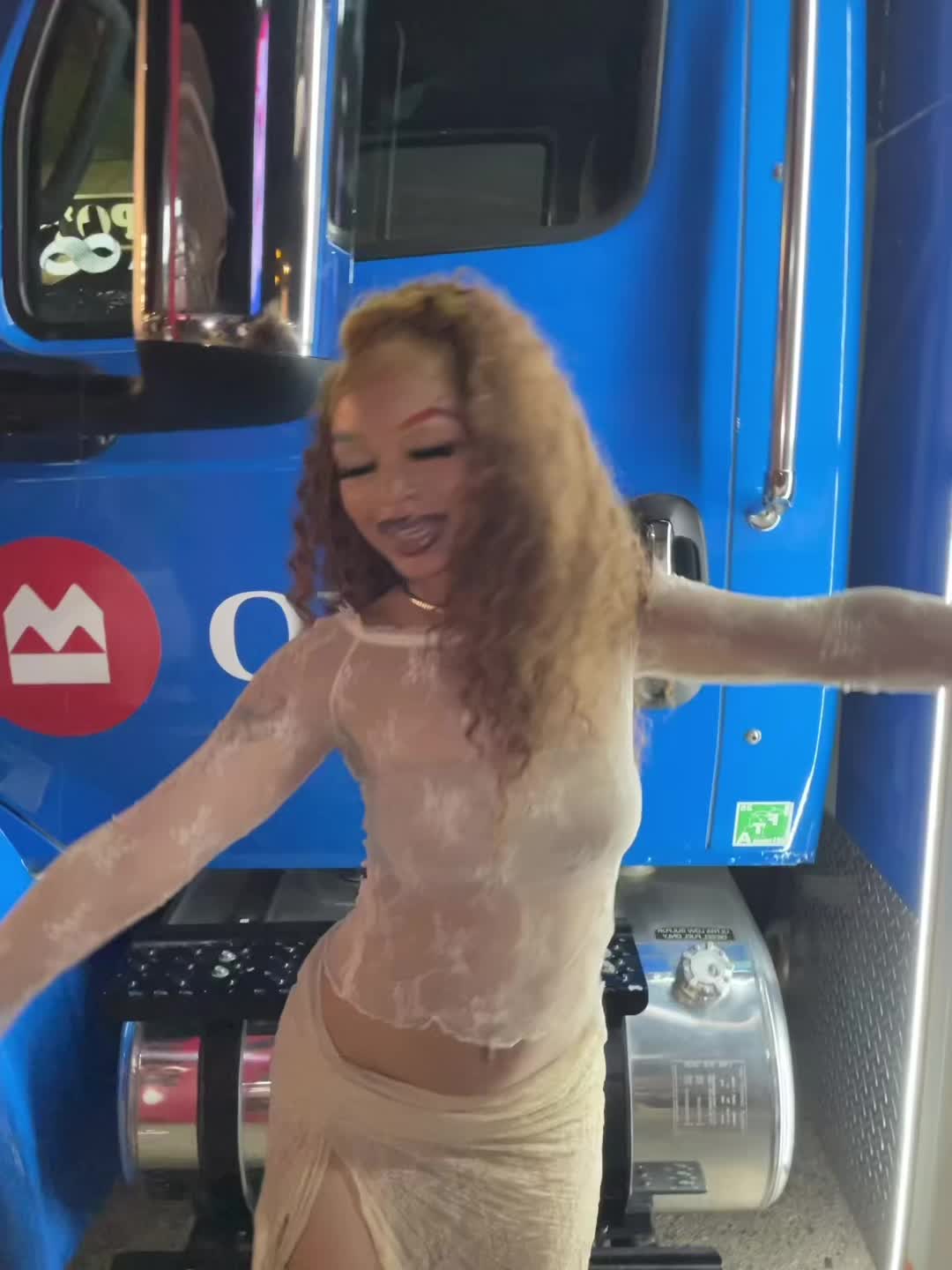 @Amya Lanaé