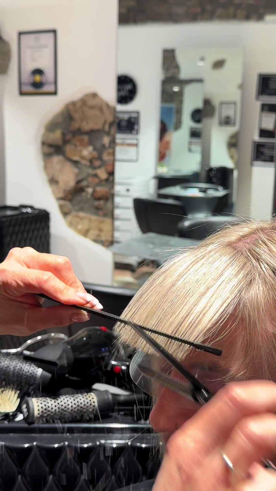 @Hairtrendmary