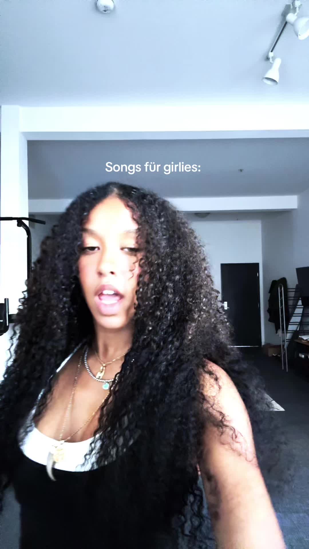 @Josephin&eacute;