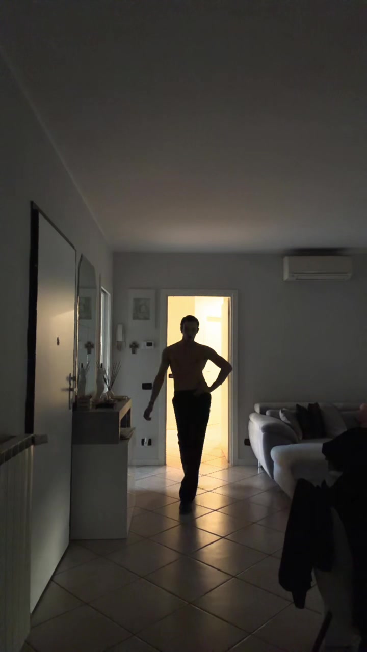 @yourfavouritemodel_