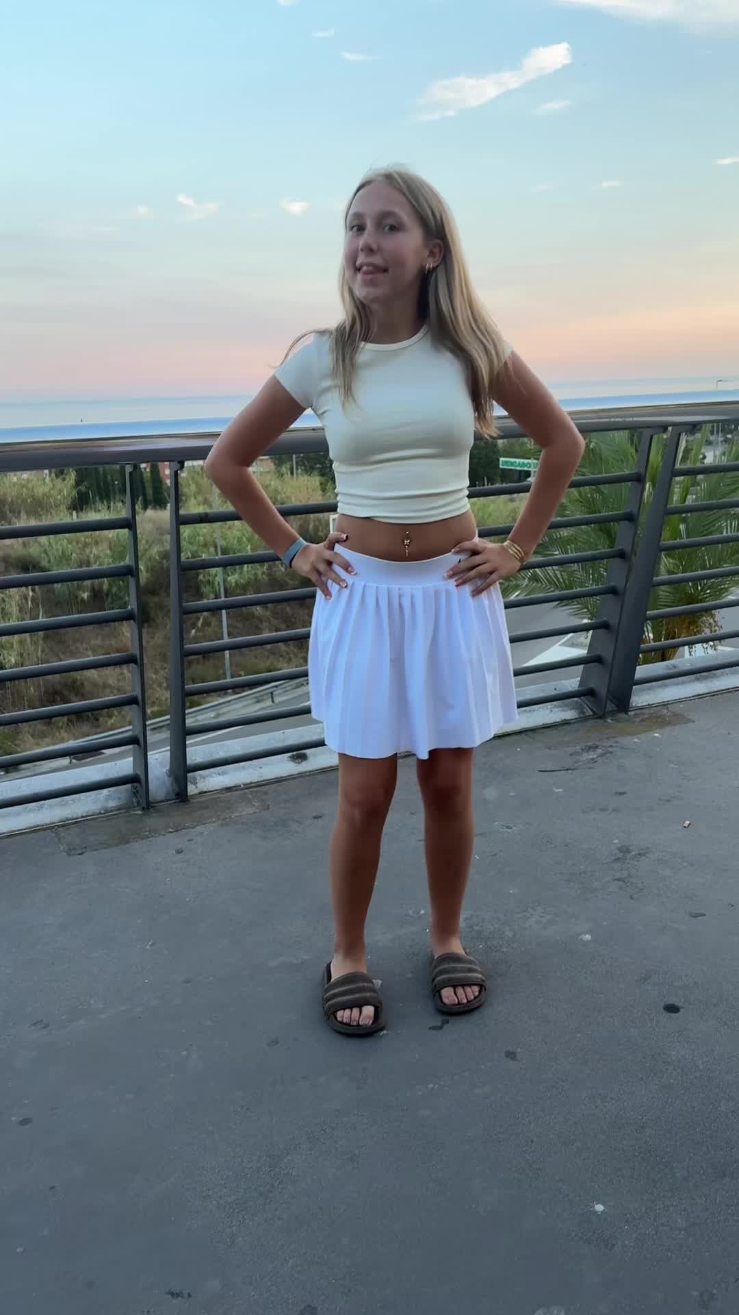 @vali_dance.acc