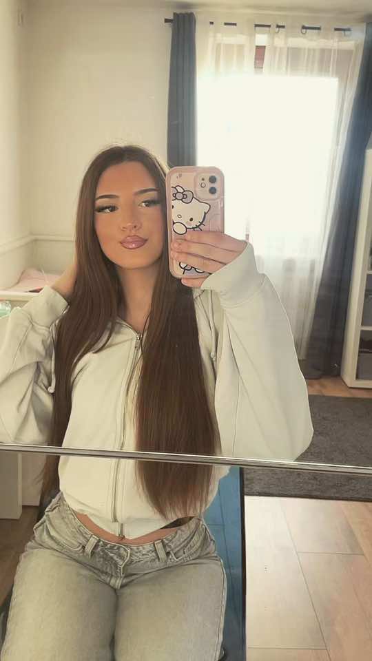 @ʜᴇʟᴇɴᴀ🇦🇱
