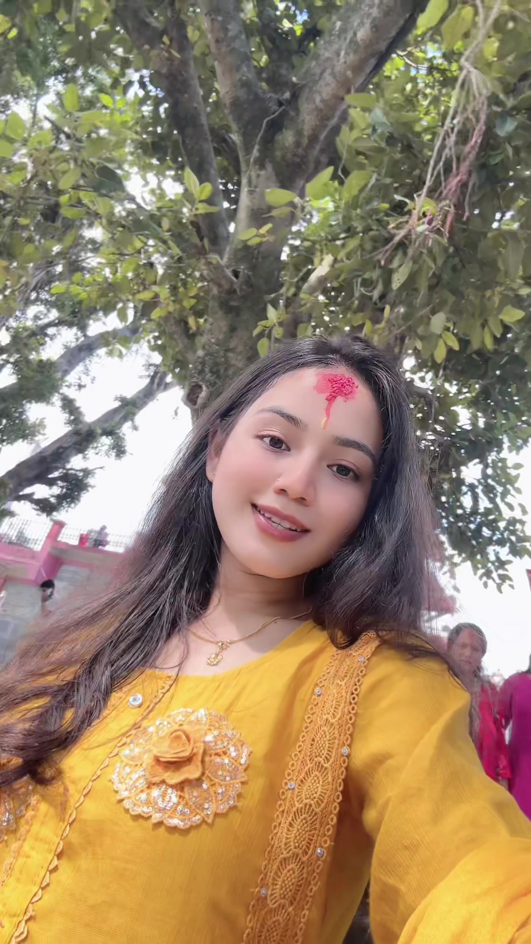 @विविसा पन्त💫