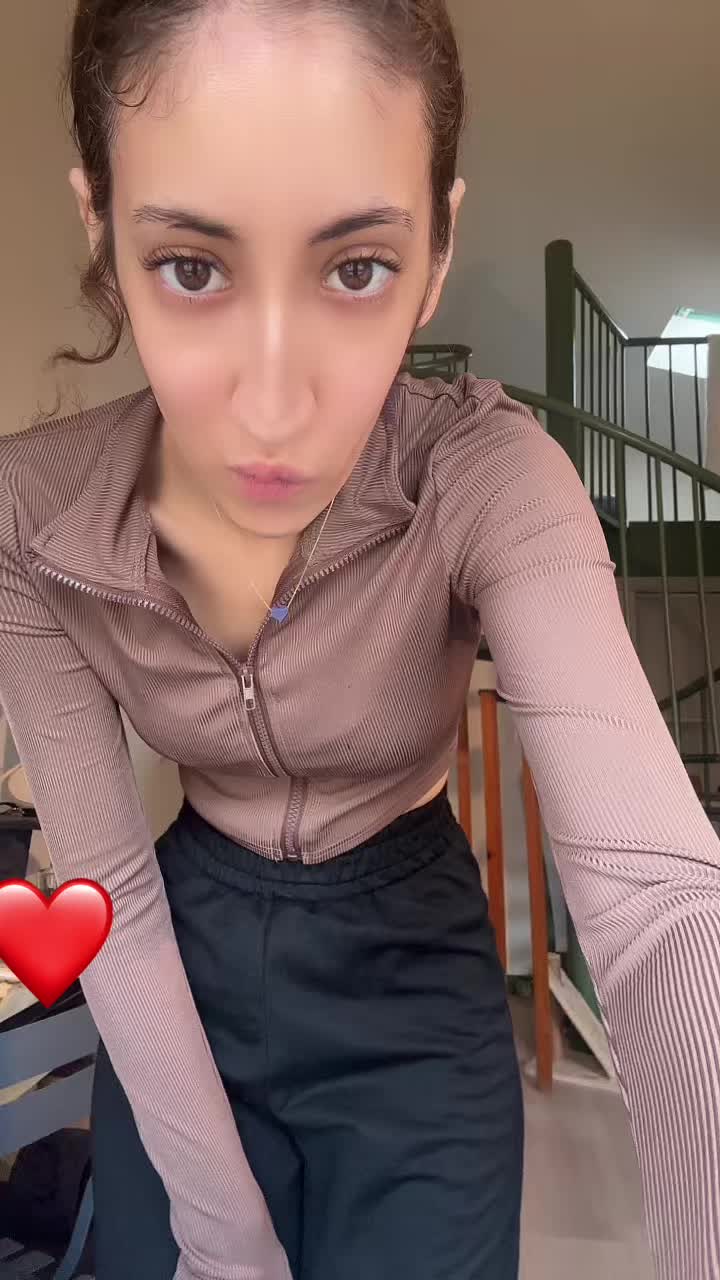 @Soumsoum
